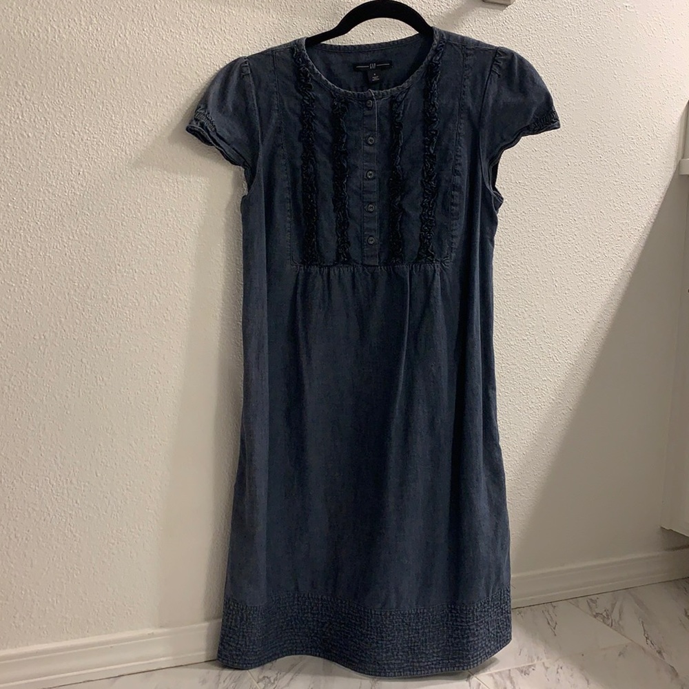 Casual denim Gap dress